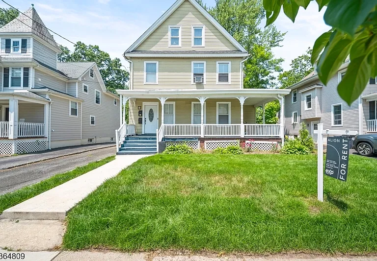 26 Hillside Ave — Photo 12