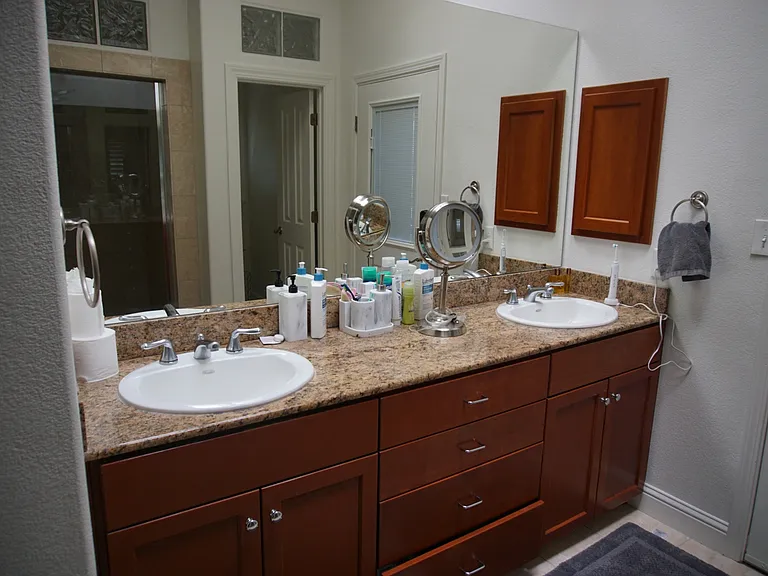 8833 Harding Hall Dr — Photo 29