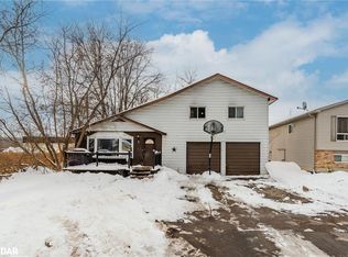 2 West St, Severn, ON L0K1E0