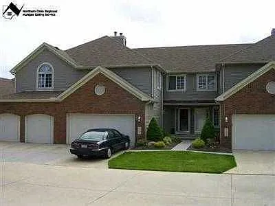134 Ambleside Way photo 1