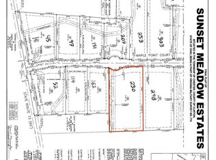 230 Maple Point Ct, Wilmington, OH 45177