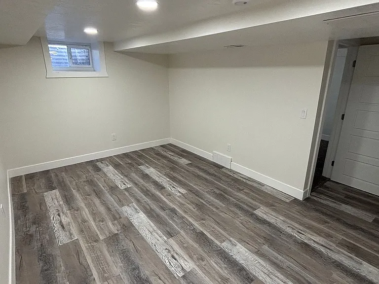 1091 E Mecham Ln — Photo 15