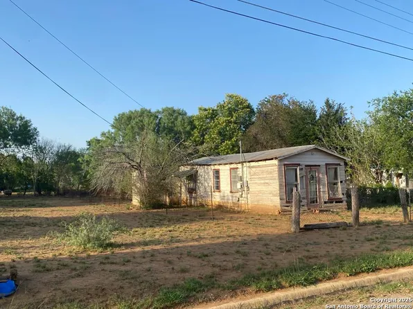 414 E FRIO LOT 22, Dilley, TX 78017