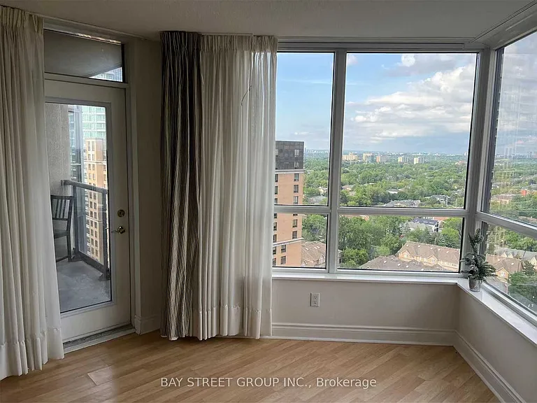 10 Northtown Way #2103 — Photo 7