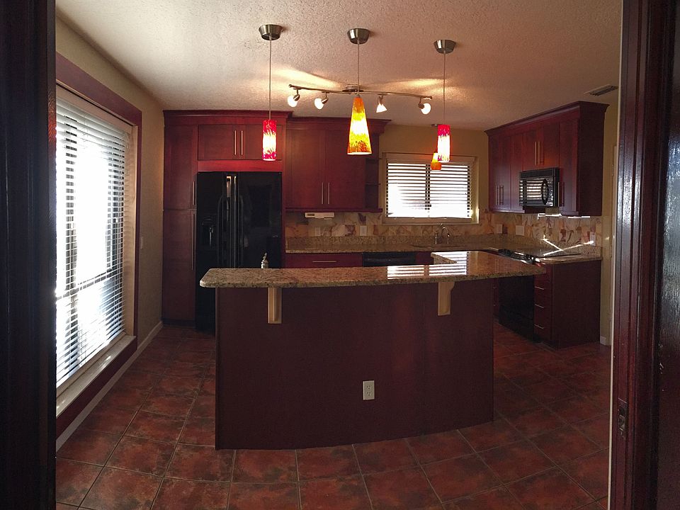 1st image of 4010 San Bernado Dr