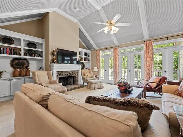 87 Pine Knoll Dr, Jasper, GA 30143