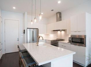 207 W Johanna St #105, Austin, TX 78704