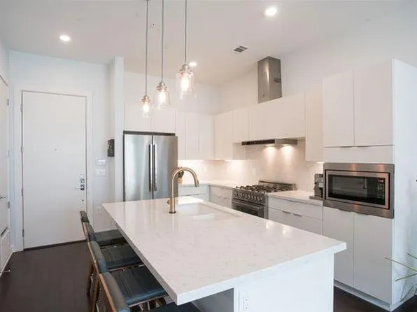207 W Johanna St #105, Austin, TX 78704