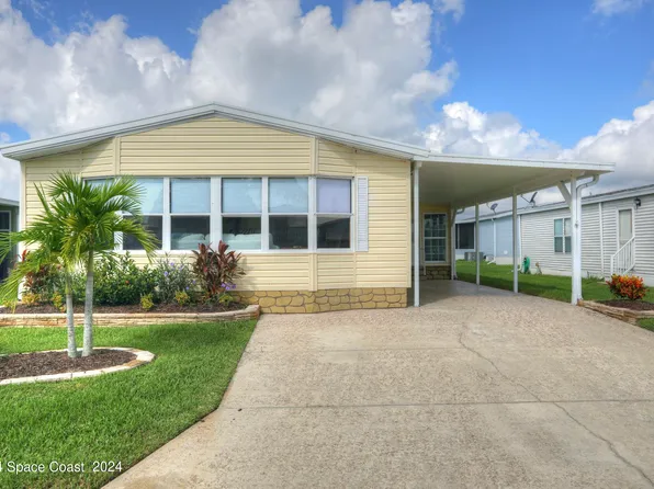 1217 Calusa Dr, Barefoot Bay, FL 32976