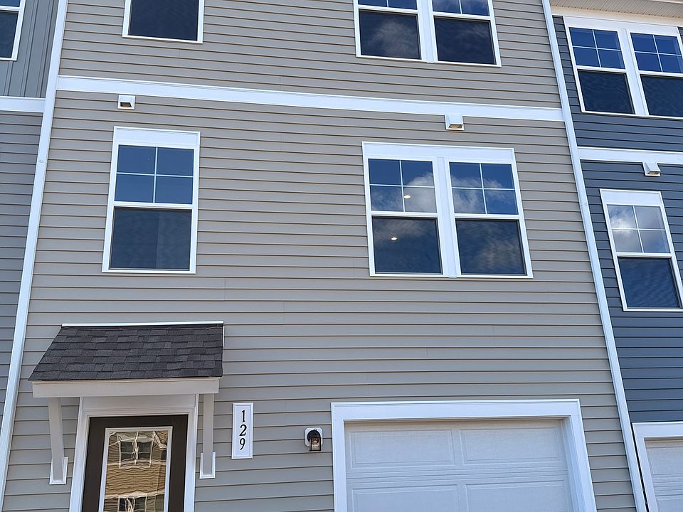 1st image of 129 Oldfield Dr
