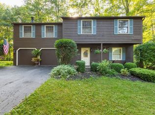 8742 Tallwood Rdg, Baldwinsville, NY 13027