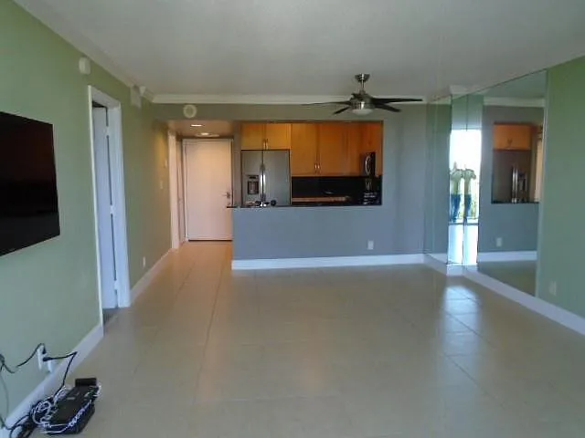 1800 N Andrews Ave #4B — Photo 23