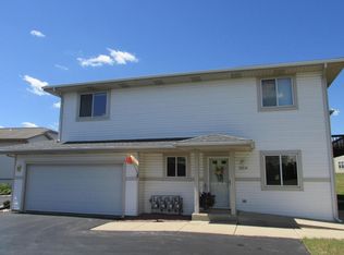 635 Beaus Bay UNIT 4, Slinger, WI 53086