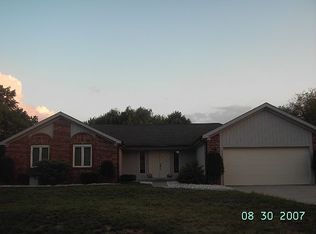 8029 Forward Pass Rd, Indianapolis, IN 46217