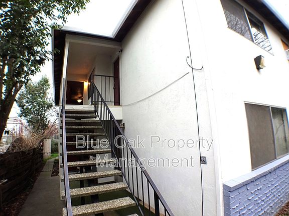 2nd image of 275 E 19th St APT D