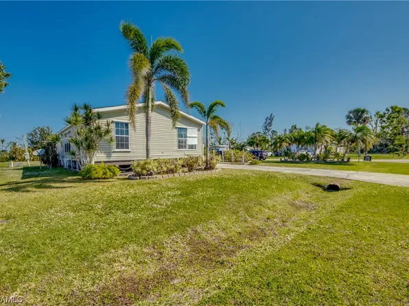 7602 Helen Rd, Bokeelia, FL 33922