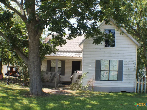 437 W Elm Ave, Bartlett, TX 76511