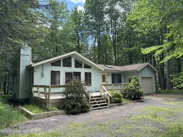 6 Ingrid Dr, Clifton Township, PA 18424