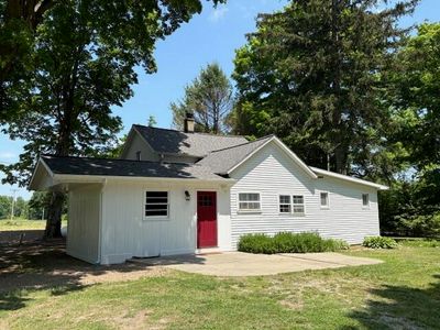 9528 57th St, Grand Junction, MI, 49056