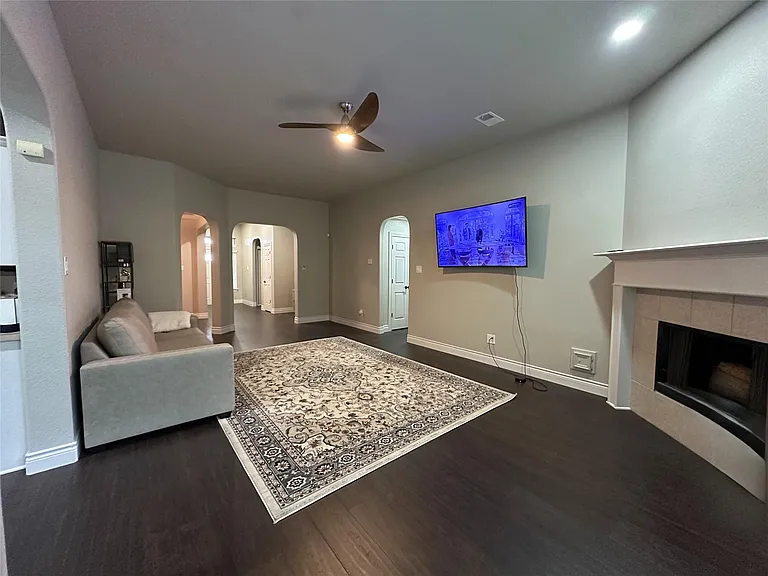 21641 Forest Colony Dr — Photo 5