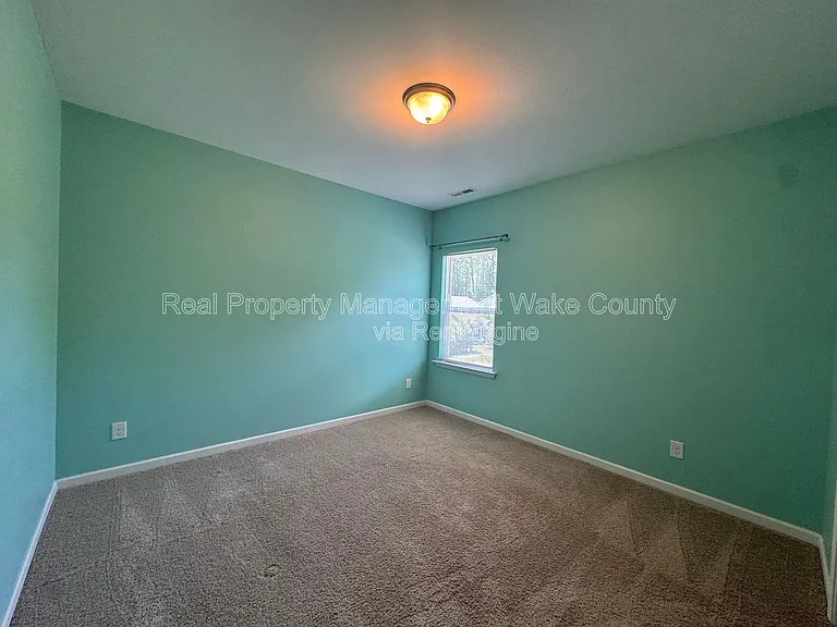 101 Benning Hills Pl — Photo 9