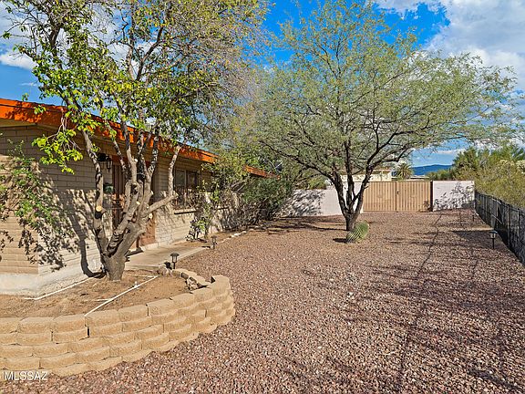 5th image of 10680 E Camino Tesote Pl