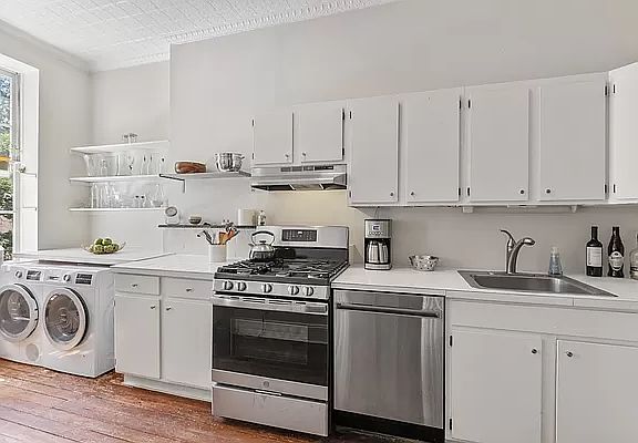 5th image of 107 Wyckoff St #3F