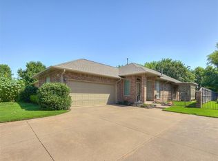 16112 Silverado Dr, Edmond, OK 73013