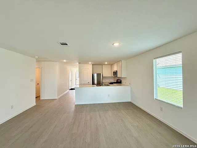 3179 Dispatch Dr — Photo 11