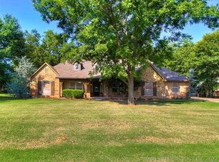 5906 S 134th West Ave, Sand Springs, OK 74063