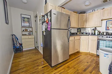 Rented by Level Group