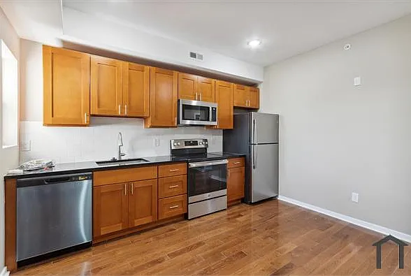 1406 Point Breeze Ave #2 — Photo 1