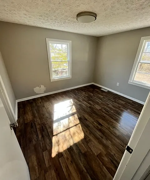1701 Catherine Dr — Photo 9
