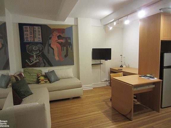 3rd image of 457 W 57th St #207