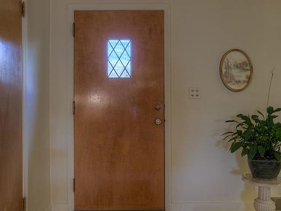 4th image of 3530 N 204th St