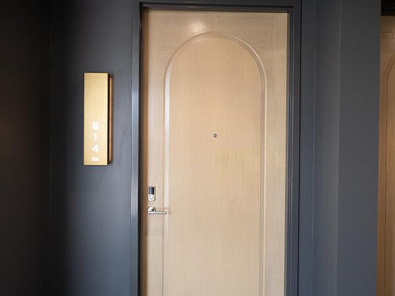 4th image of 122 Stadium Way #514