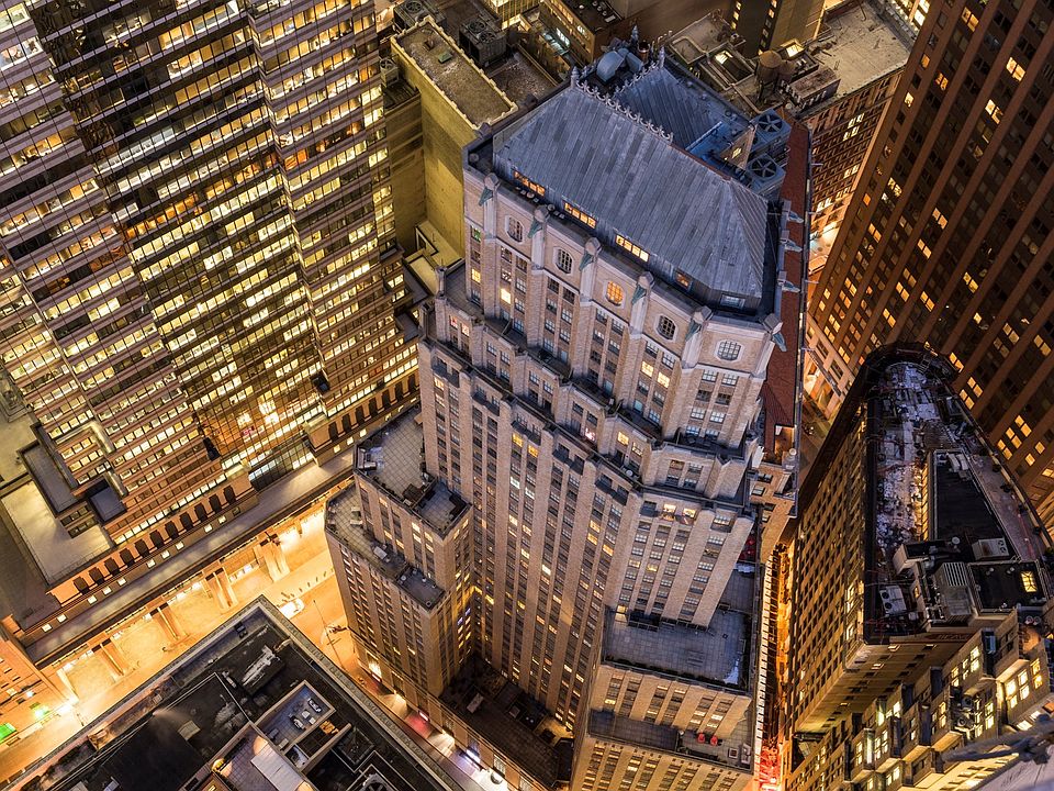 1st image of 67 Wall St APT 7D