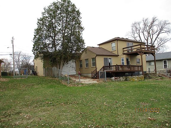 5th image of 30475 Adams Dr