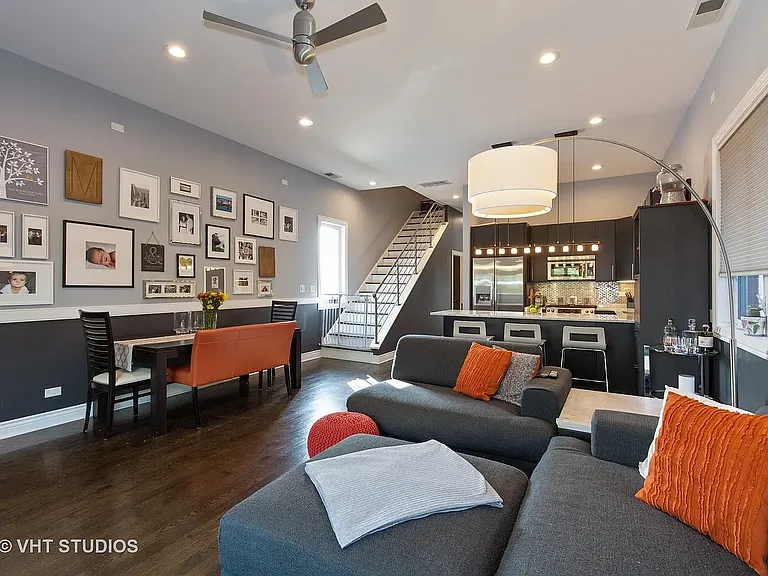 2429 W Cortez St #3 — Photo 4
