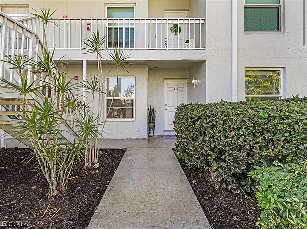 2 bed, 2.0 bath, 1028 sqft, $1,495 — Photo 1