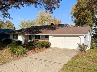 60 Carriage Dr, Delaware, OH 43015