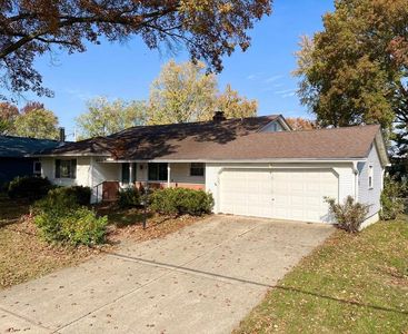 60 Carriage Dr, Delaware, OH, 43015