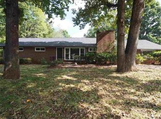 1839 Connelly Springs Rd, Lenoir, NC 28645