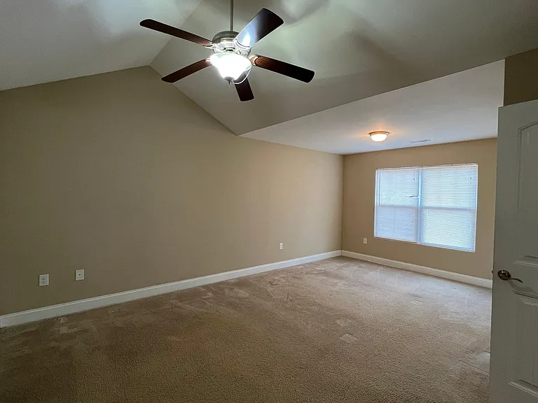 308 Marquis Ct — Photo 18