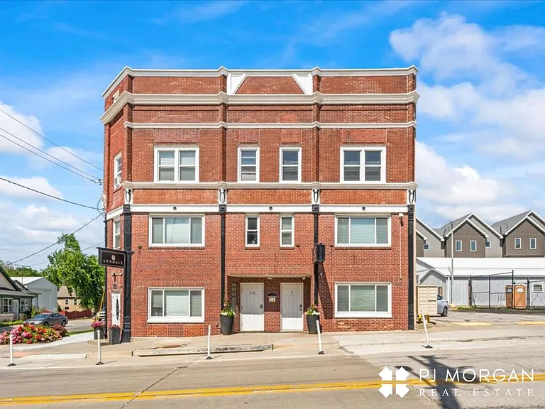 Lyndale Apartments — Photo 11