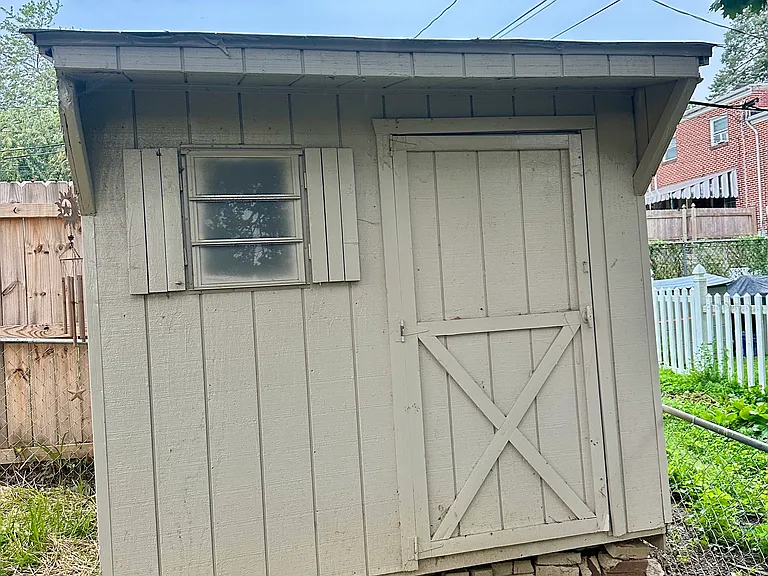 829 Rolridge Ave — Photo 13
