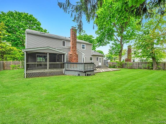 3rd image of 30 Fort Hill Road