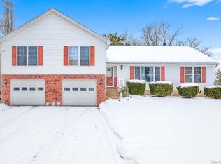 162 Hilltop Dr, Hurley, NY 12443