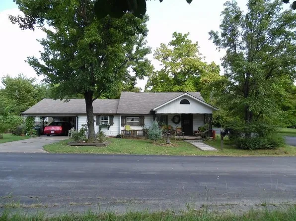 100 N Cedar St, Sallisaw, OK 74955
