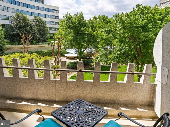 700 New Hampshire Ave NW #320, Washington, DC 20037